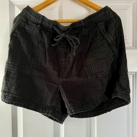 Old Navy pull on cotton shorts - Picture 5 of 9